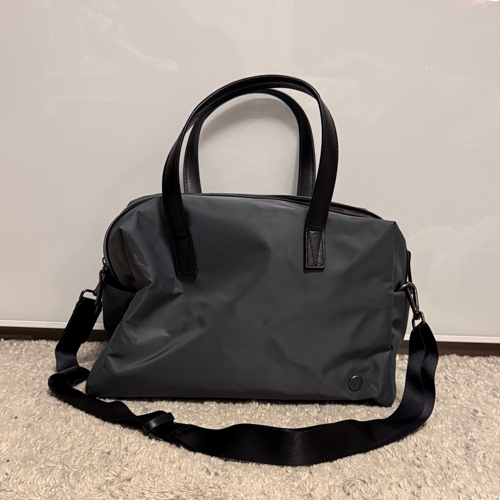 Elegant Gray Women's Travel Bag